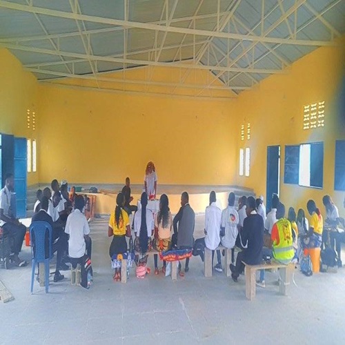 ENCONTRO COM JOVENS DA SECÇÃO NO CORPO DO SONGO